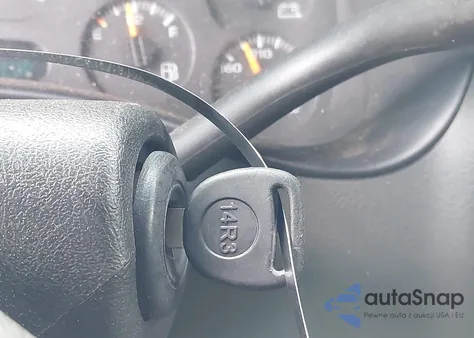 2003 Chevrolet Silverado 2500Hd Ls from USA, damaged, VIN 1GCHC29U13E132042